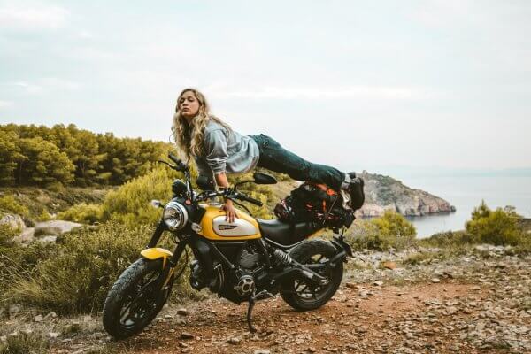 moto-femme